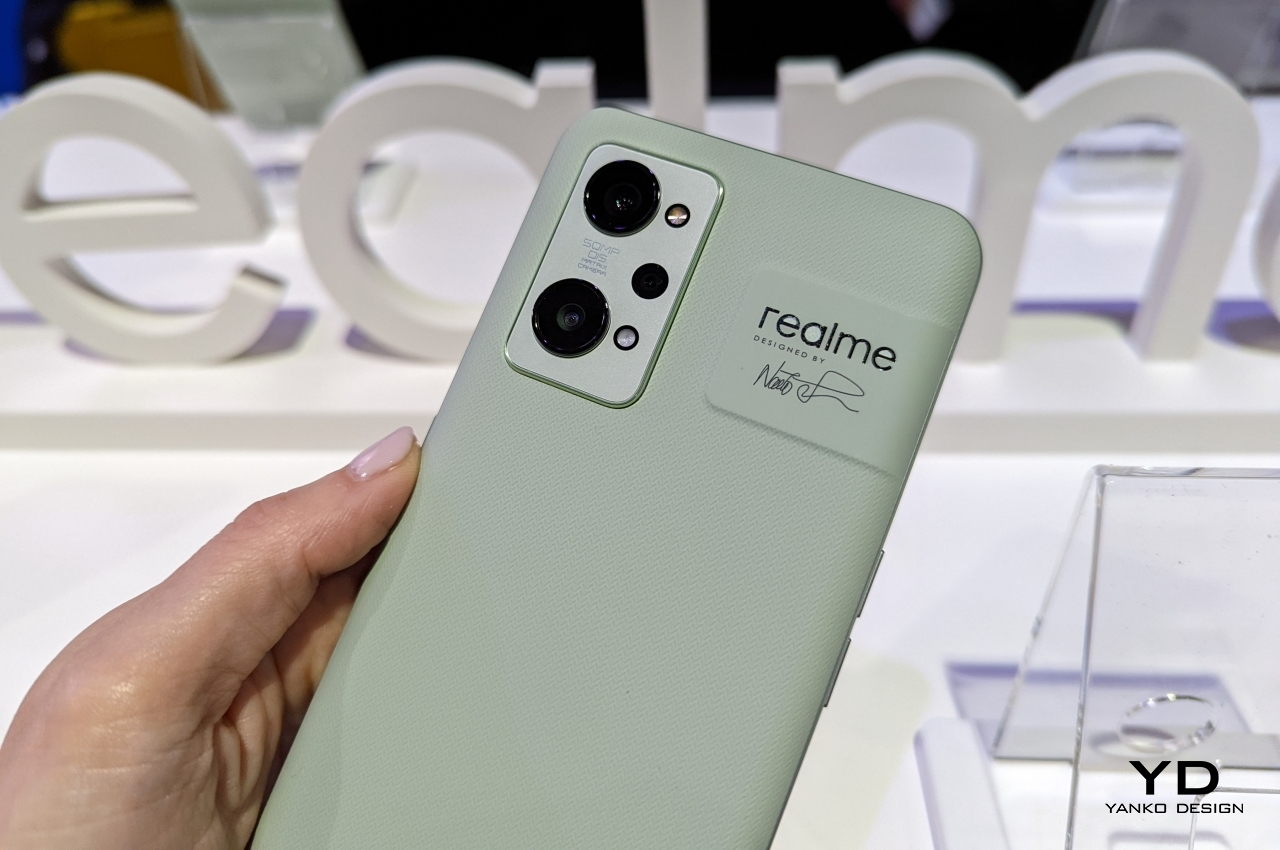 Realme GT2 Pro takes a bold step towards making phones more sustainable -  Yanko Design
