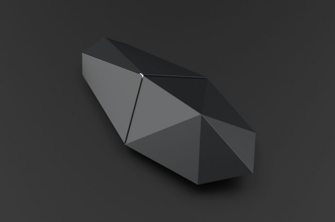 This polygonal mouse stealthily swaps out ergonomics for looks