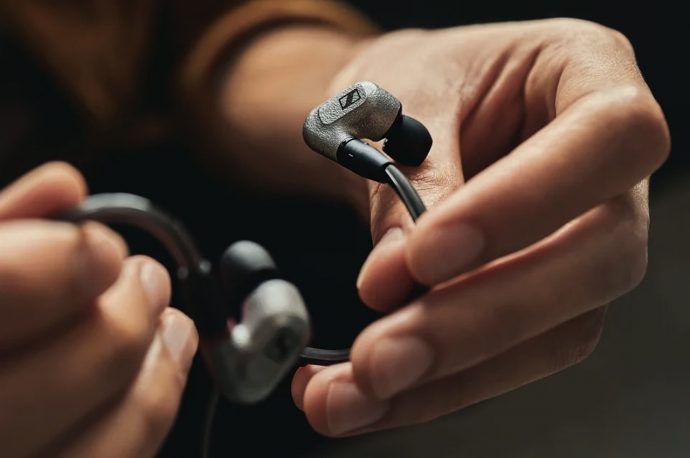 Sennheiser IE 600 Earbuds Images