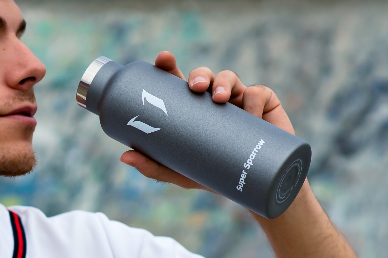 Super Sparrow's lightweight artistic thermoses let you carry your beverages  around in style - Yanko Design
