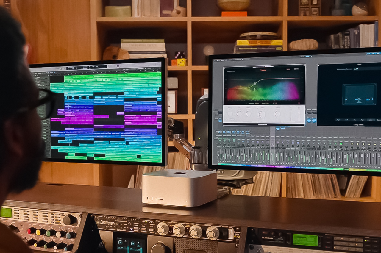 Apple Mac Studio and Studio Display Review: A Desktop Combo for Creators  Looking to Step Up - CNET