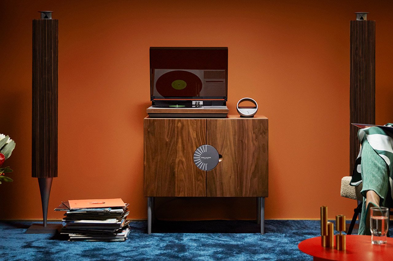 #B&O recreates 50-year-old record player into a modern limited edition music system