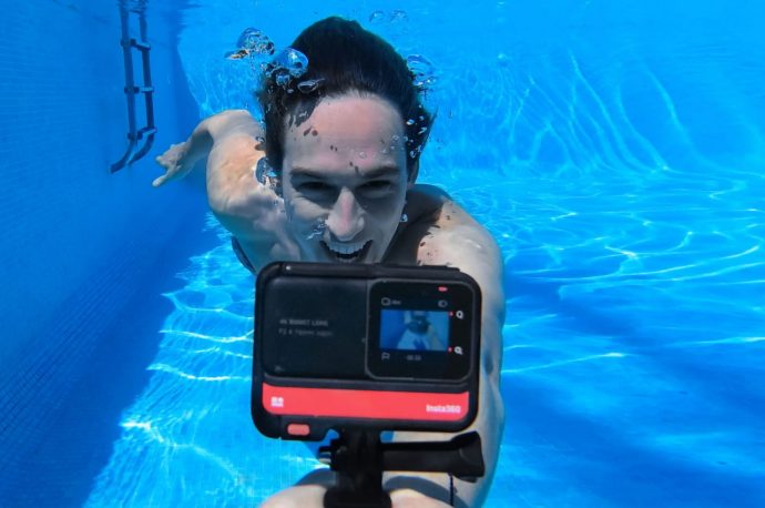 Insta360 ONE RS modular action camera lets you choose how you roll