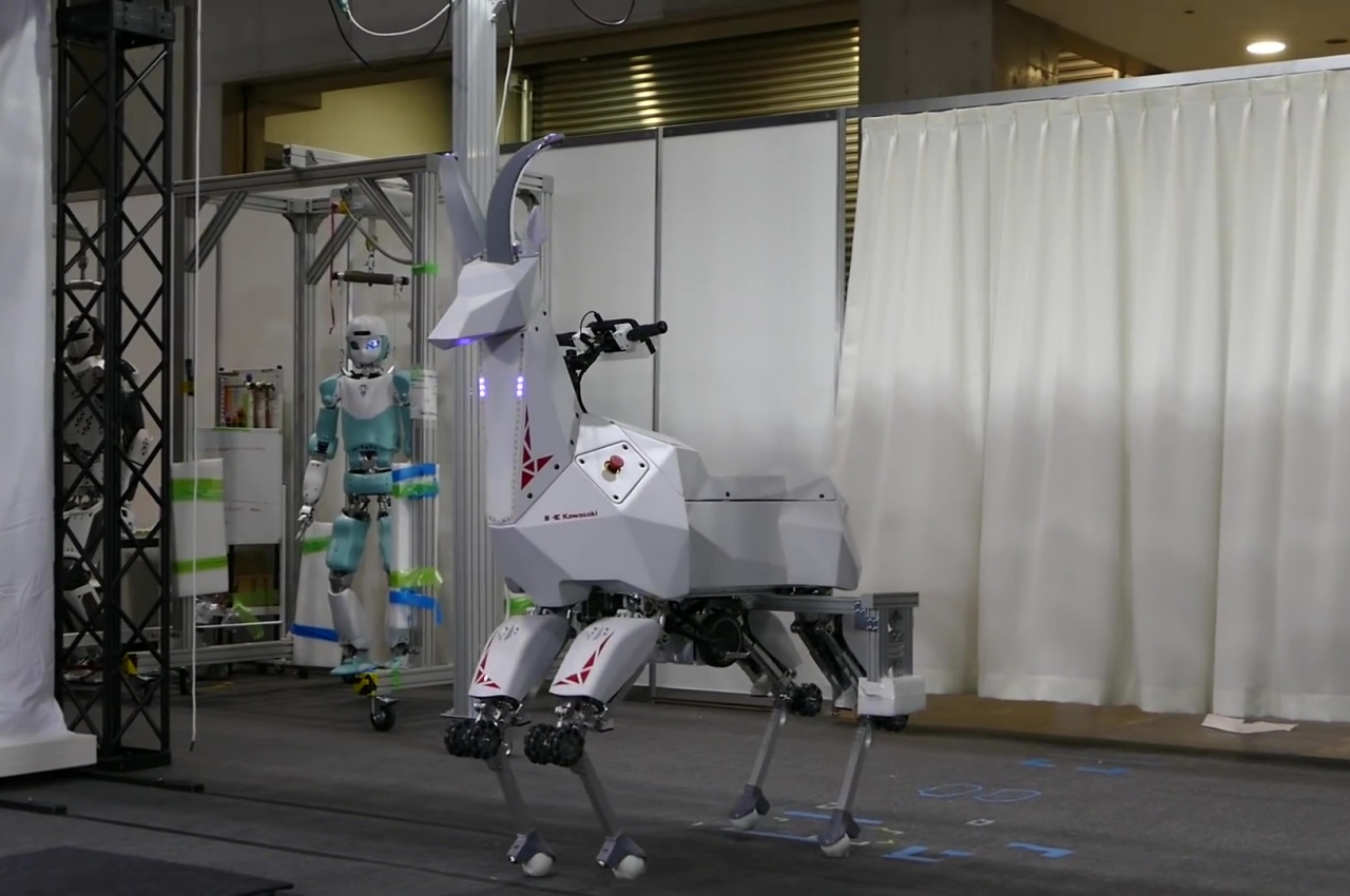#Kawasaki Bex robot goat is an odd vision for travel and cargo of the future