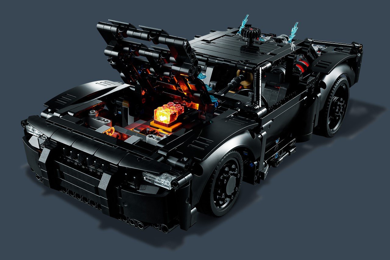 The new LEGO Technic Batmobile is just as dark and sinister as the one in  'The Batman' movie - Yanko Design
