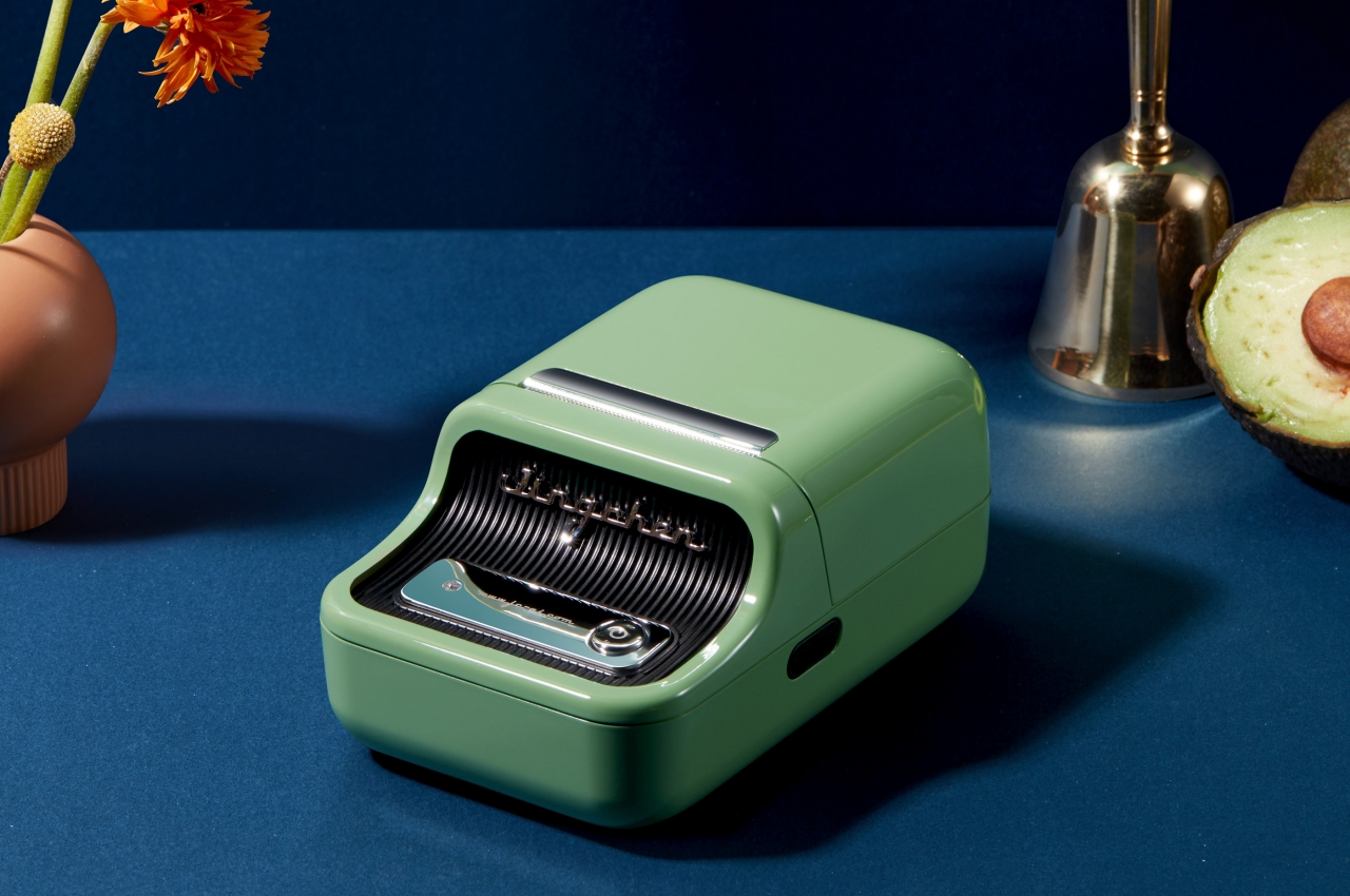 Niimbot B21 Mini Label Printer Review - Retro Charm Meets Modern