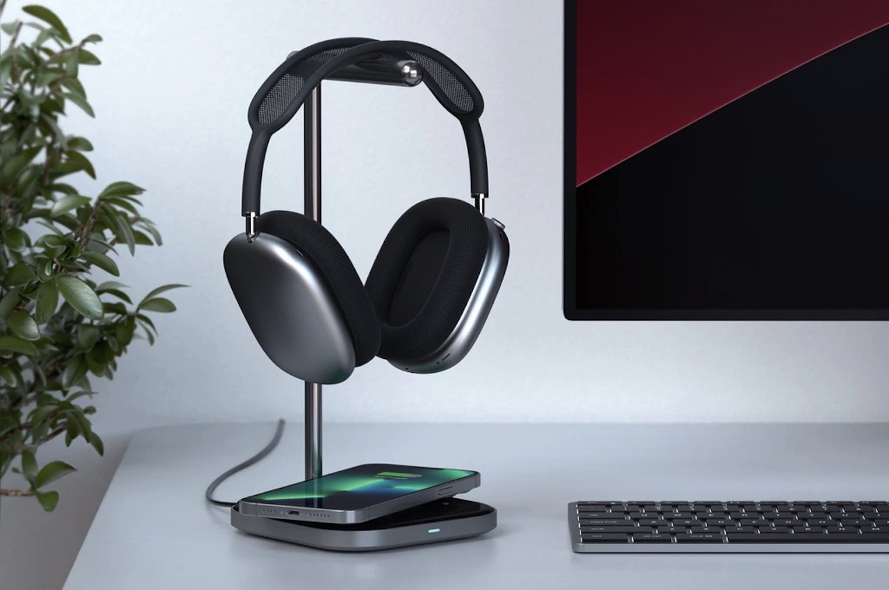 Satechi 2-IN-1 HEADPHONE STAND WITH WIRELESS CHARGER 3