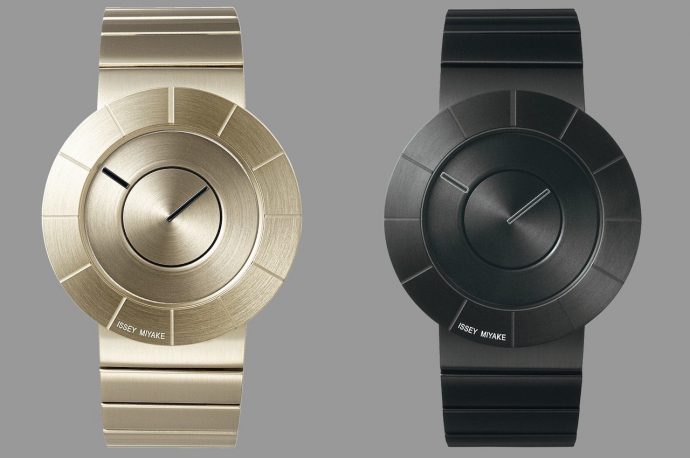 Issey Miyake TO Watch Light Gold Details
