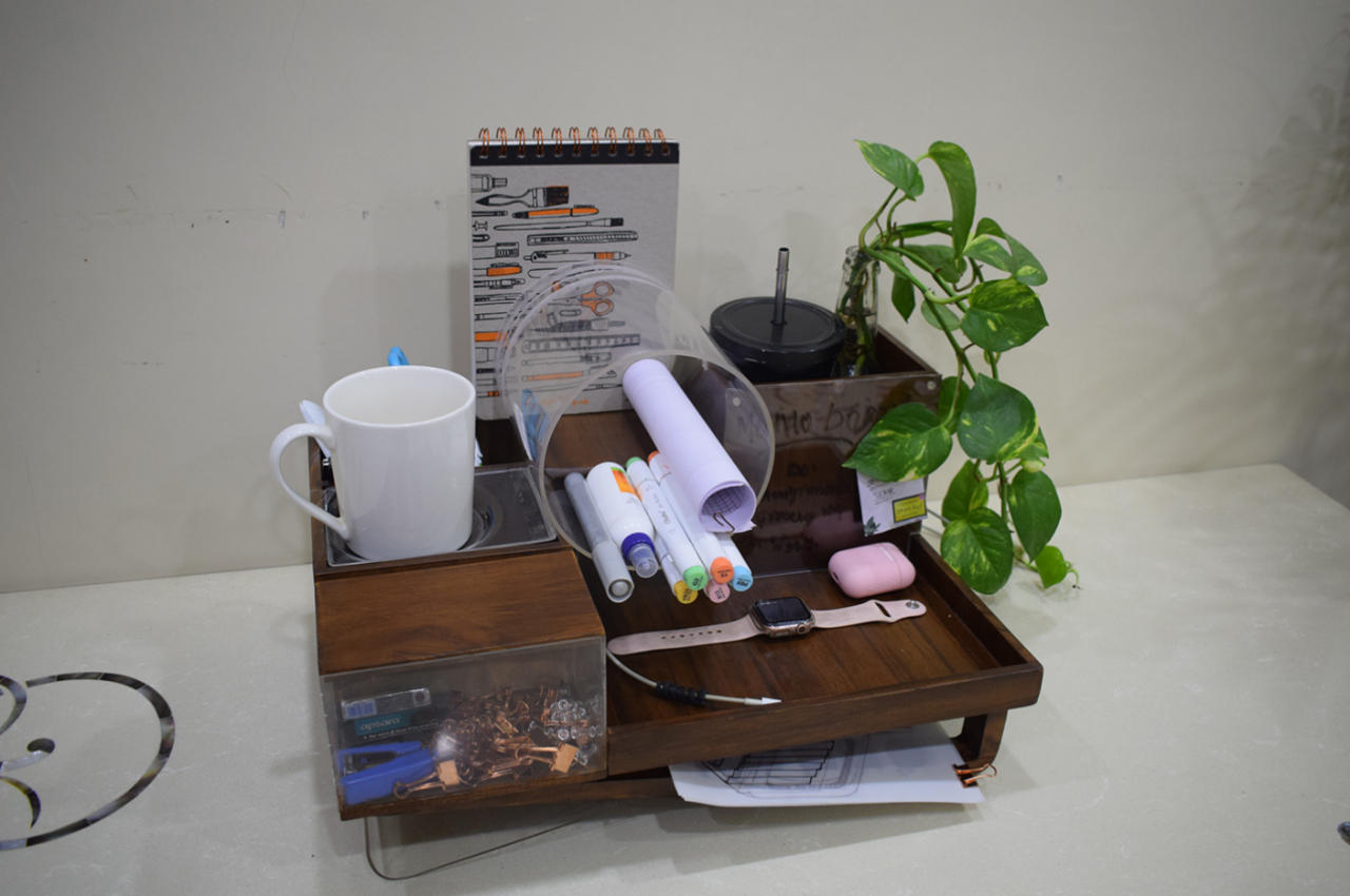 #This DIY desk organizer trades minimalism for a quirkier and more interesting design