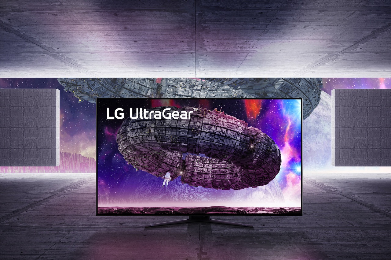 48 LG UltraGear UHD 4K OLED TV