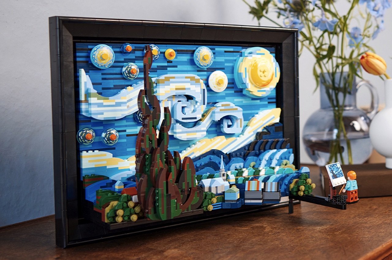 Vincent van Gogh The Starry Night LEGO Set 5