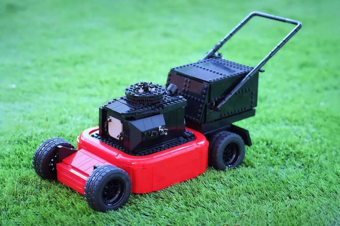 Someone built a LEGO lawnmower that (sort of) works?!