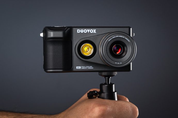 DuoVox Mate Pro camera gives you true color night vision superpowers