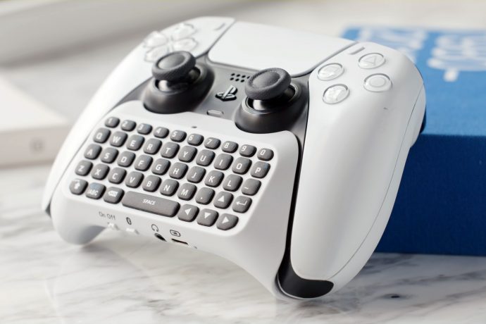 This PS5 Keyboard attachment unlocks new possibilities for players who livestream or chat while gaming
