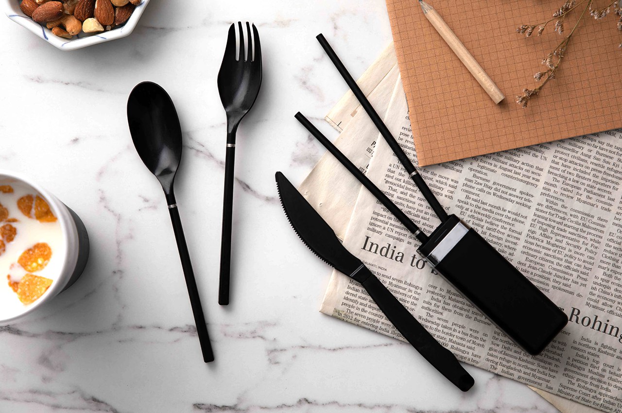 #This guilt-free fiberglass cutlery set will let you dine in style anywhere