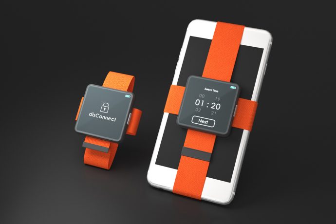 This smartphone lock physically prevents you from using your phone while studying or working