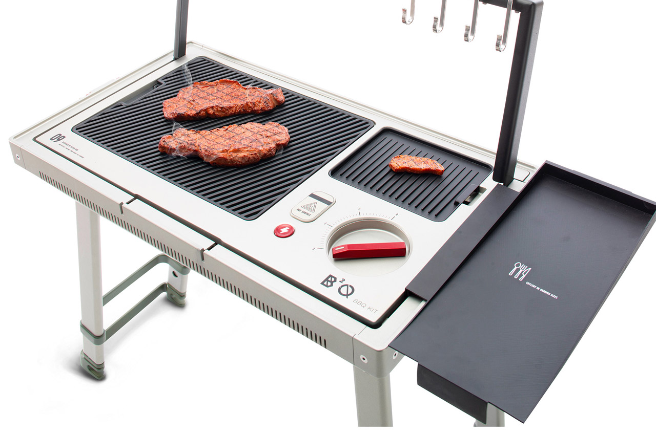https://www.yankodesign.com/images/design_news/2022/05/this-ultimate-bbq-grill-setup-packs-up-into-a-suitcase-to-be-set-up-conveniently-in-any-location/B2Q-compact-BBQ-4.jpg