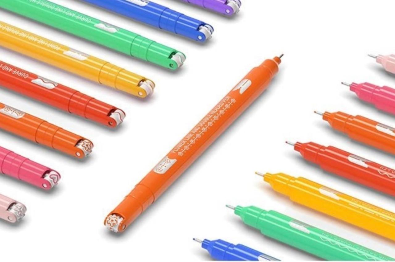 https://www.yankodesign.com/images/design_news/2022/06/dual-tip-pens-lets-you-draw-curve-shapes-and-patterns/Untitled-design.jpeg