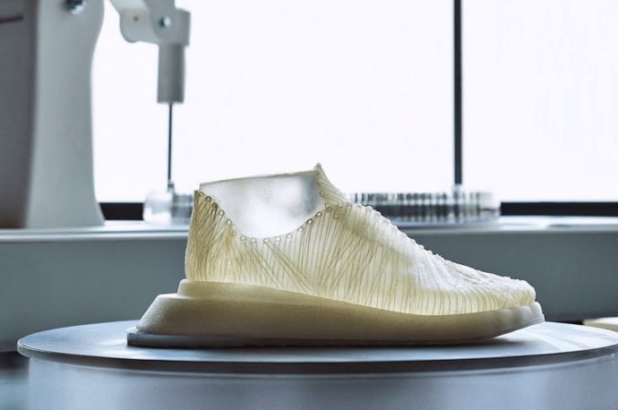 Modern Synthesis Fabric From Microbes