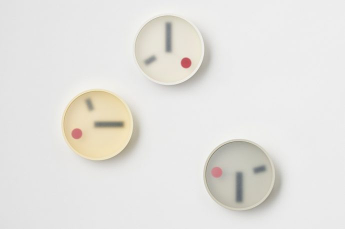 Kehai wall clock makes you look at the passage of time in a different light
