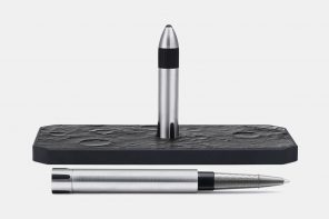 NOMINAL Moon Lander pen is ready to launch your productivity to the next level