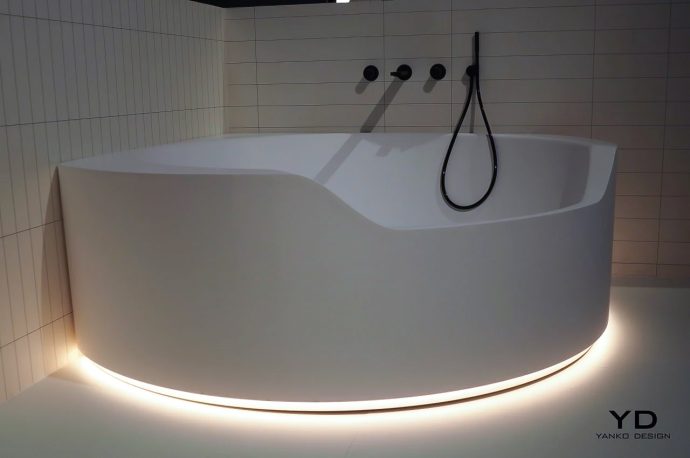 Ofuro bathtub immerses you in a Japanese-inspired relaxing soak