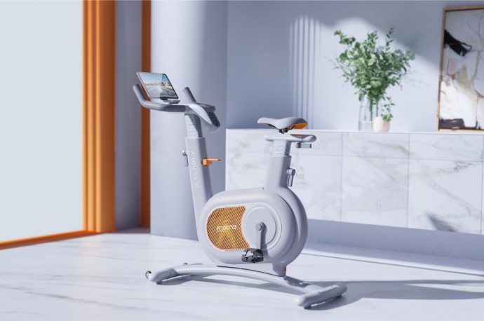 Spinning bike concept brings more approachable look for home use