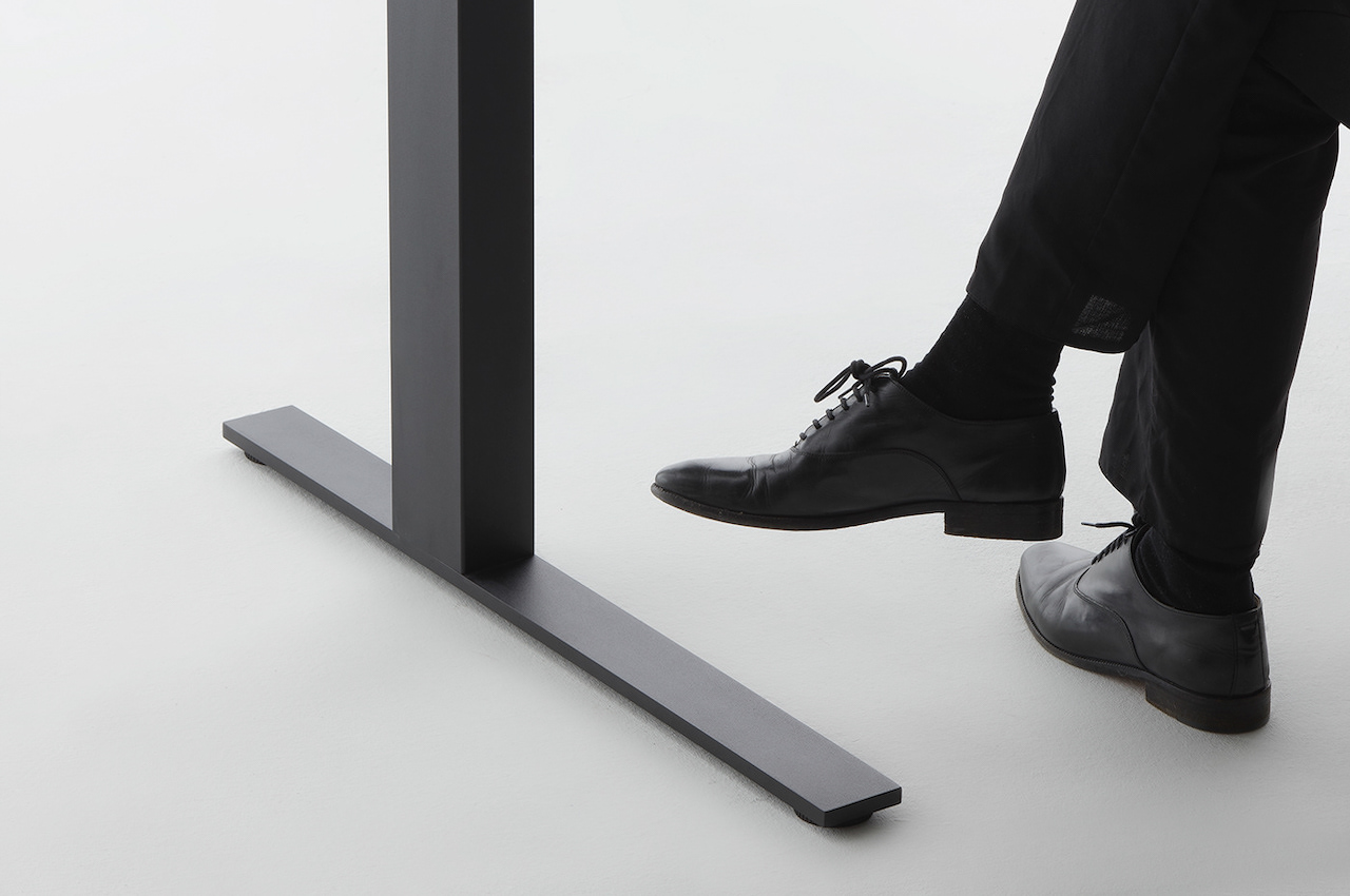 Concept Gumpo Steno Sit-to-Stand Desk