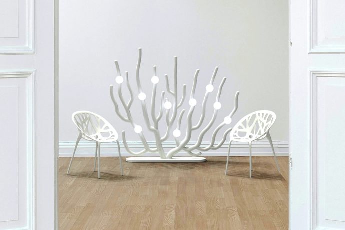 This coral-inspired lighting installation also helps raise awareness against coral bleaching