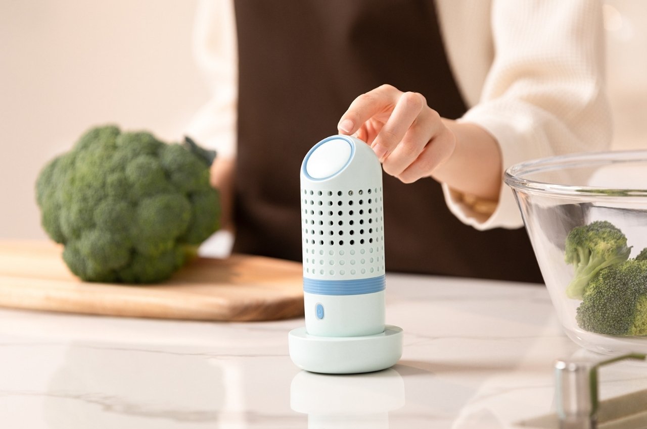#Portable food cleaner uses hydroxyl ion to cleanse your fruits and veggies