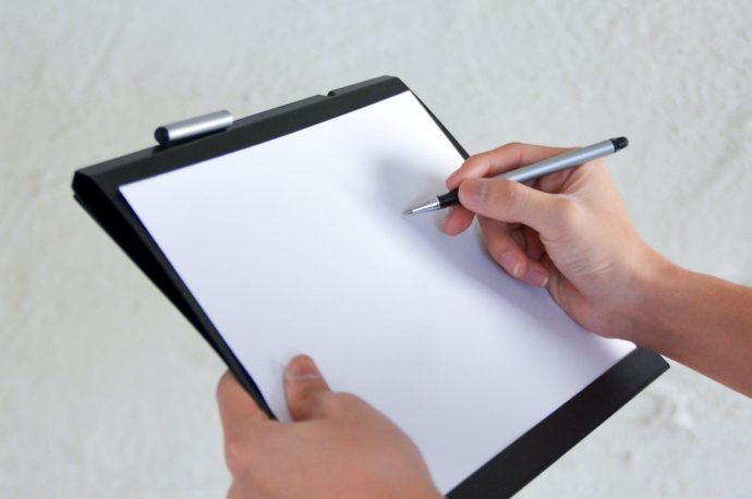Clip-free clipboard is the ultimate minimalist tool for your brightest ideas