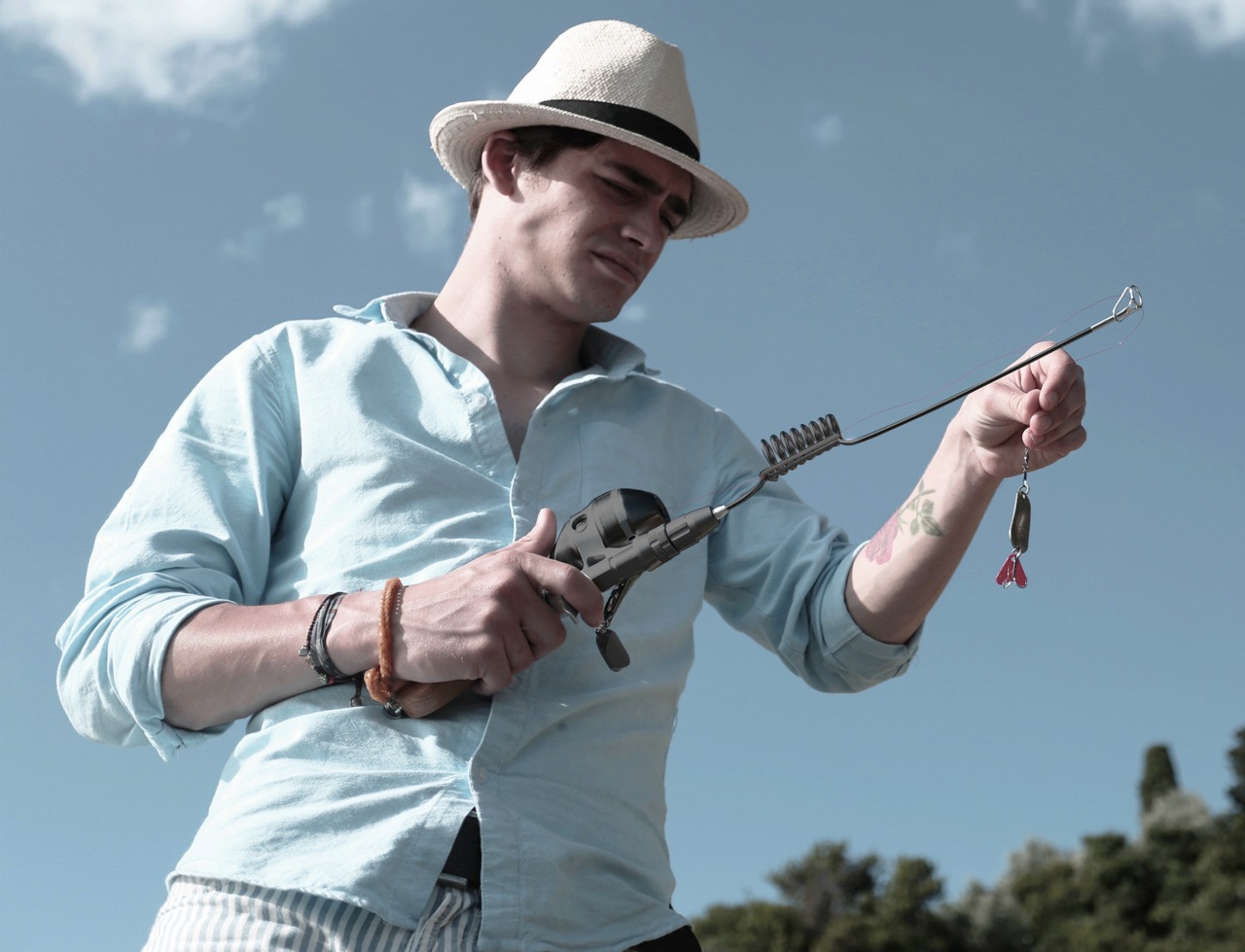 Fishing rod with a GoPro mount lets you capture your high-adrenaline trophy  catch on video - Yanko Design