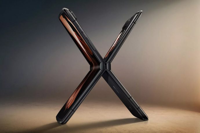 The 2022 Moto Razr doesn’t look that special or cutting-edge anymore…