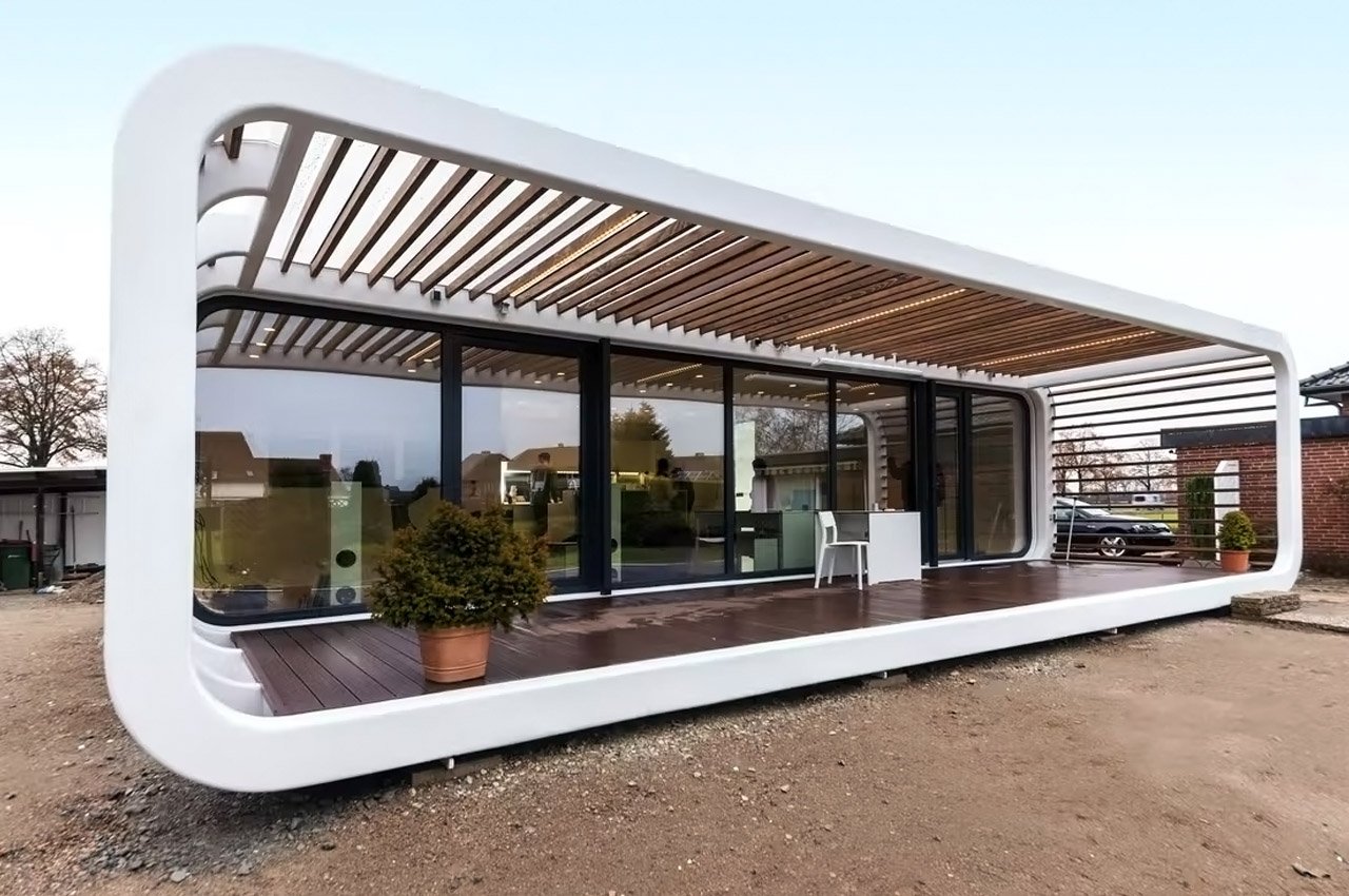 #This prefab tiny home is a smart mobile unit designed to help you escape city life