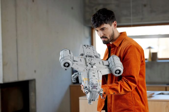 6,187-piece LEGO Razor Crest Set from the Mandalorian is here to challenge your creativity