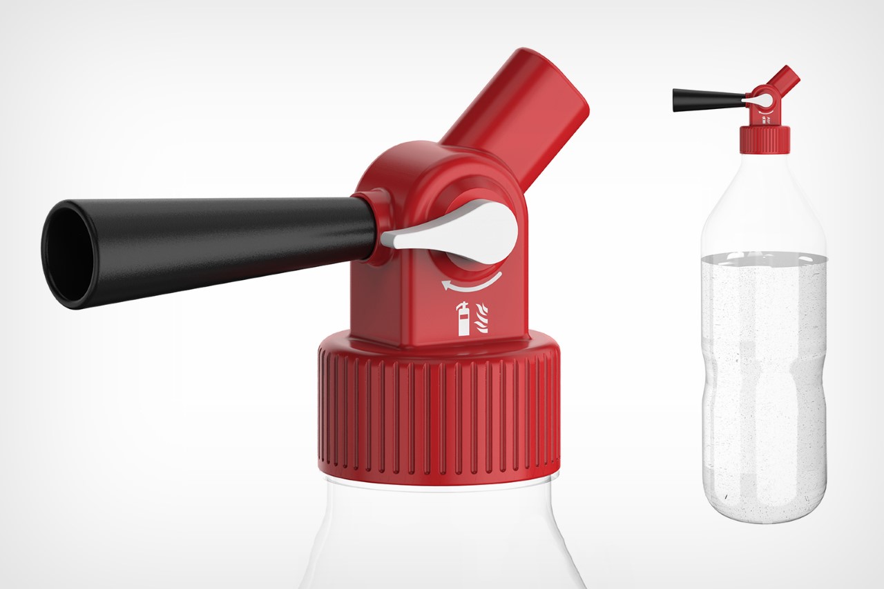 #Universal attachment turns any water bottle into a makeshift fire extinguisher