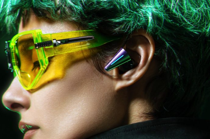 These futuristic TWS earbuds have the most impressive feature that no other earbud has…