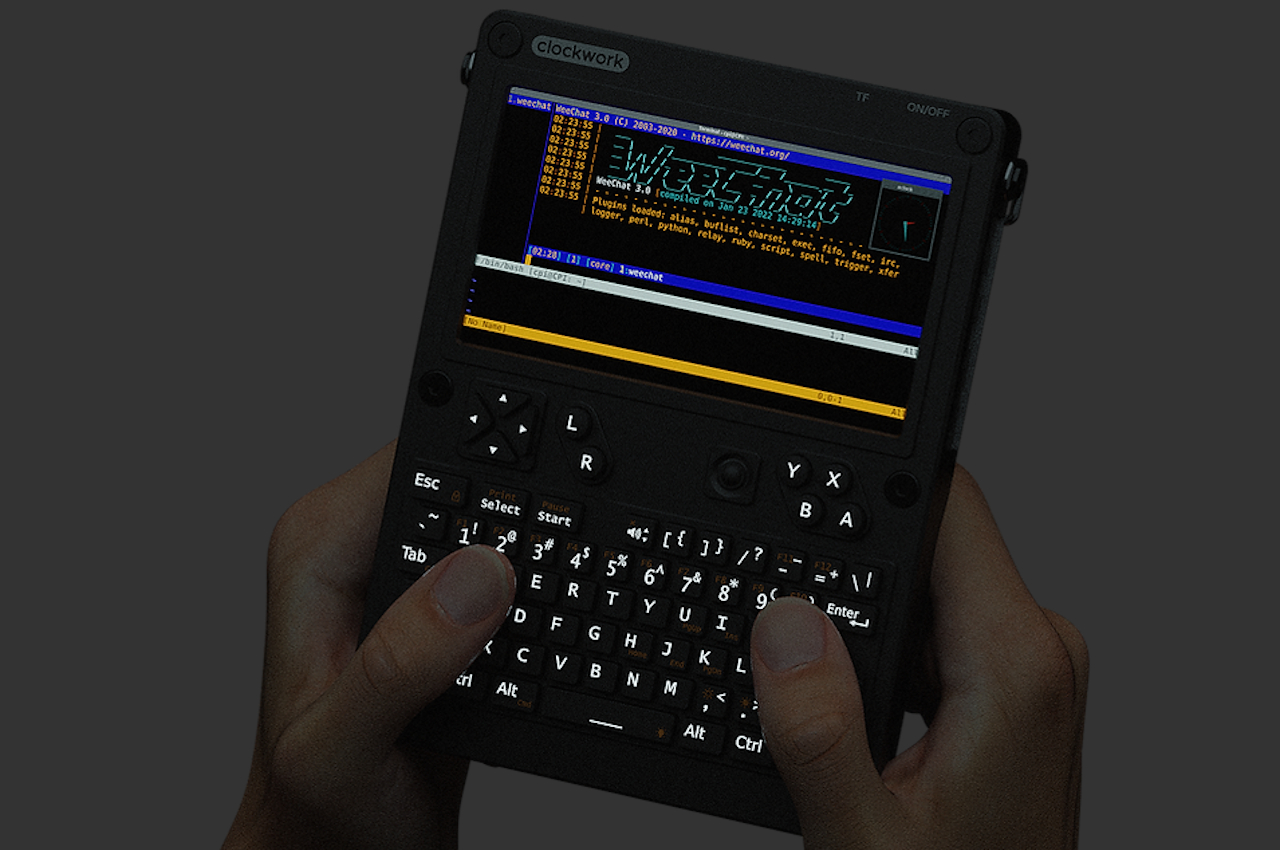 This DIY handheld computer kit helps you fulfill your fantasy console dreams