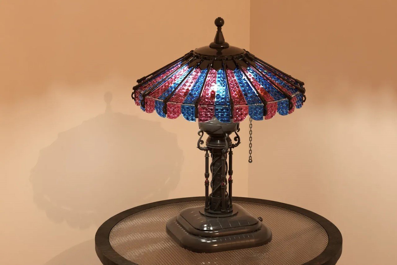 #This antique lamp is made entirely out of LEGO bricks… and it has actual working LEDs inside it
