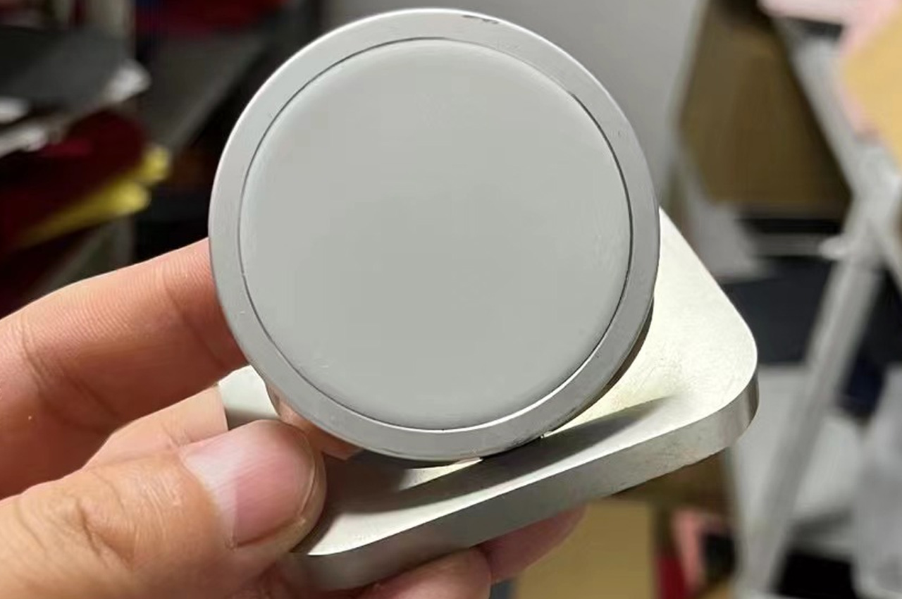 #Check out this MagSafe-ready Apple Magic Charger that never made it into production