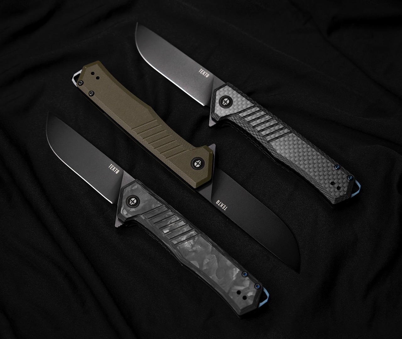 Tekto’s latest EDC must-have is a slick titanium-plated pocket knife with a built-in glass breaker