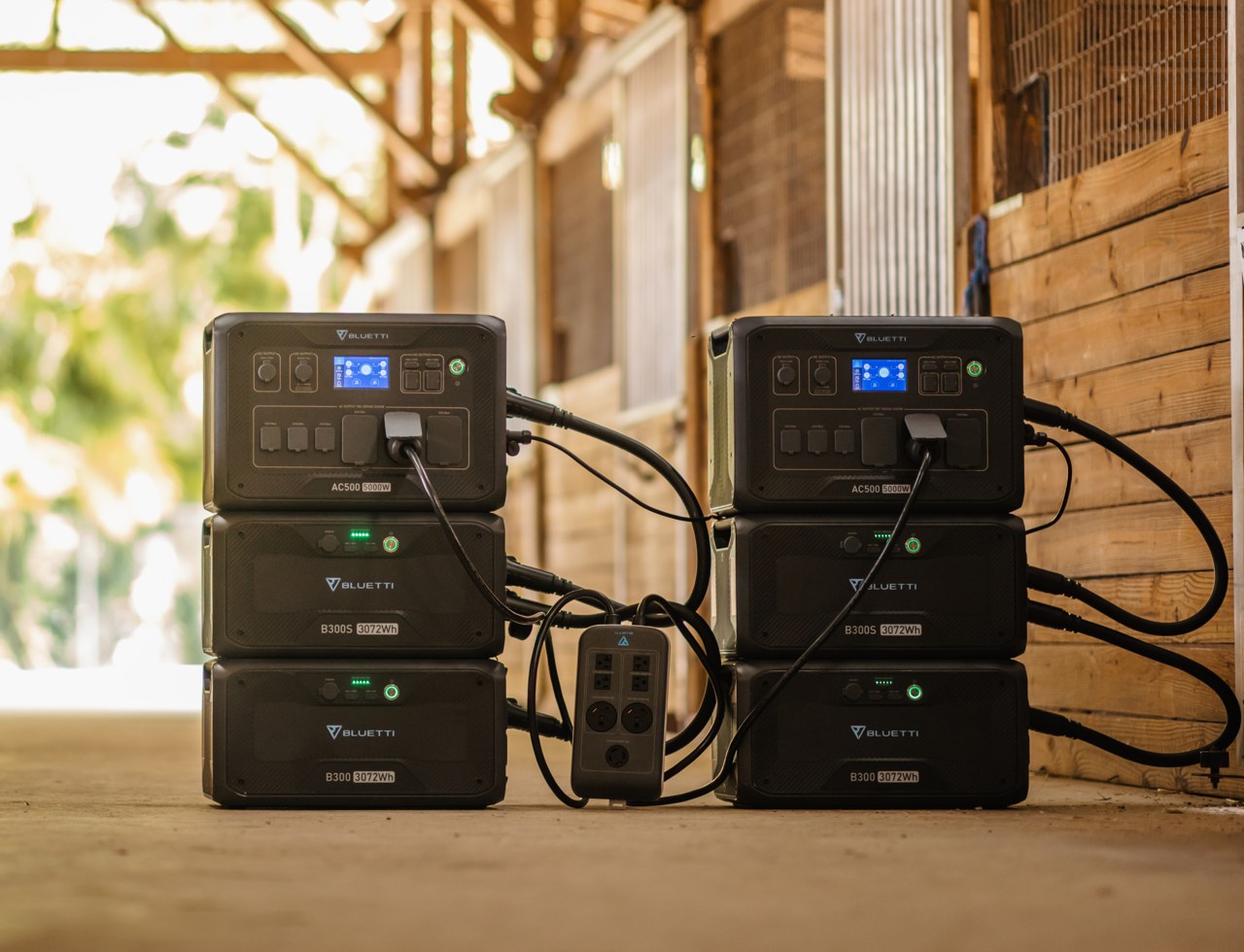 Portable power station with a staggering 5000W output can power