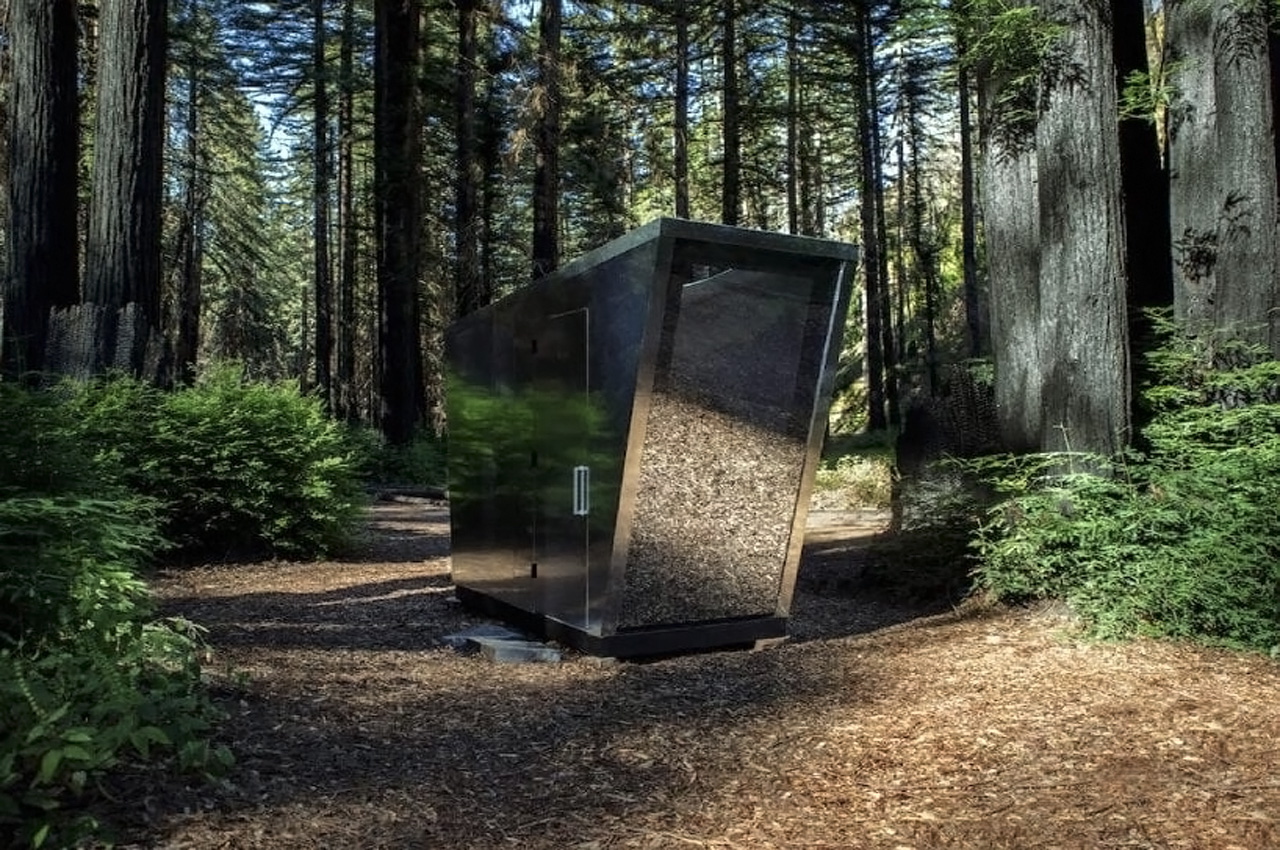 Referred to as the Portal, this 00 bathroom within the woods seems like a spaceship out of a sci-fi film