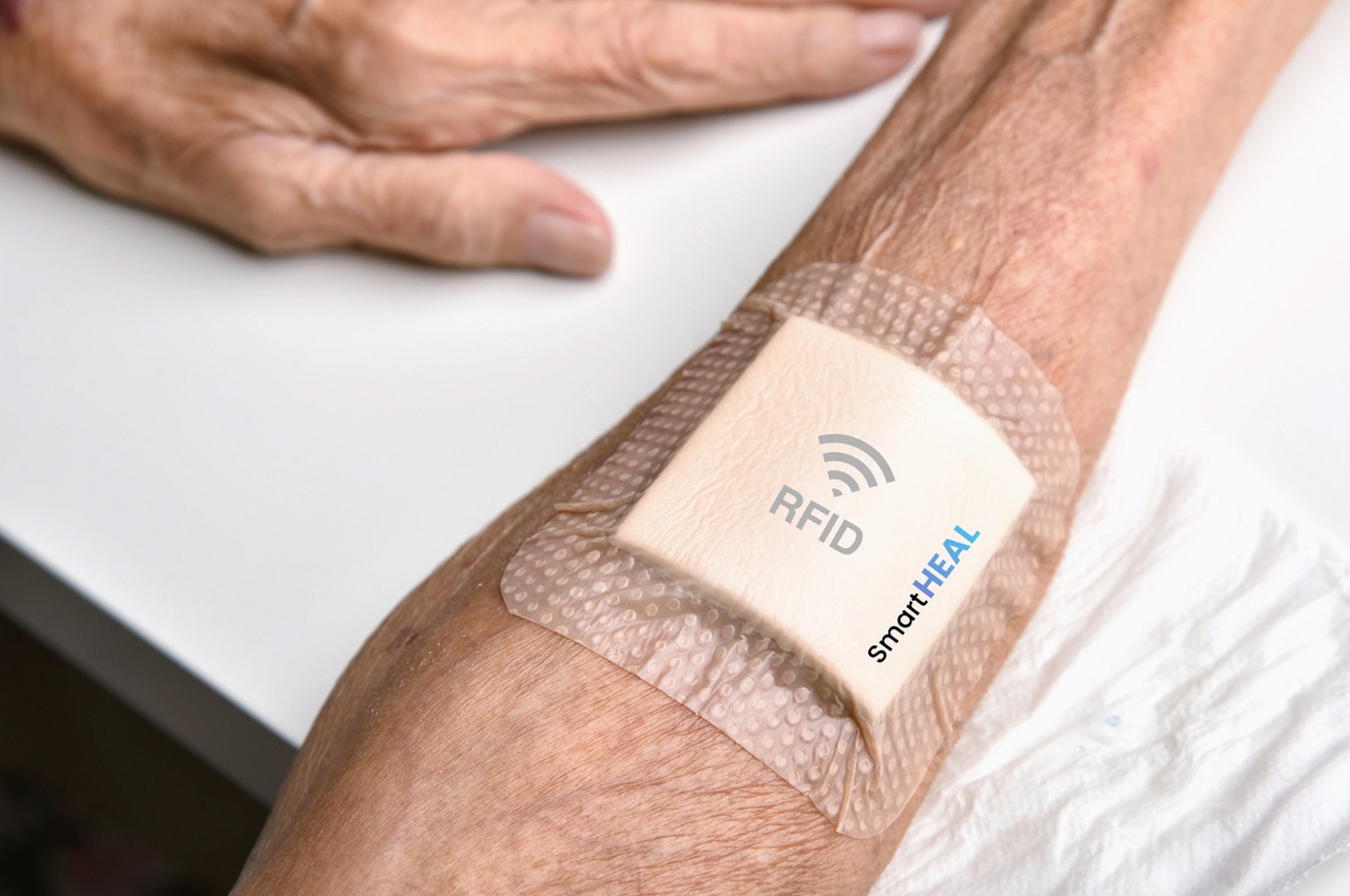 #SmartHEAL sensor tells you if wound may be infected using RFID