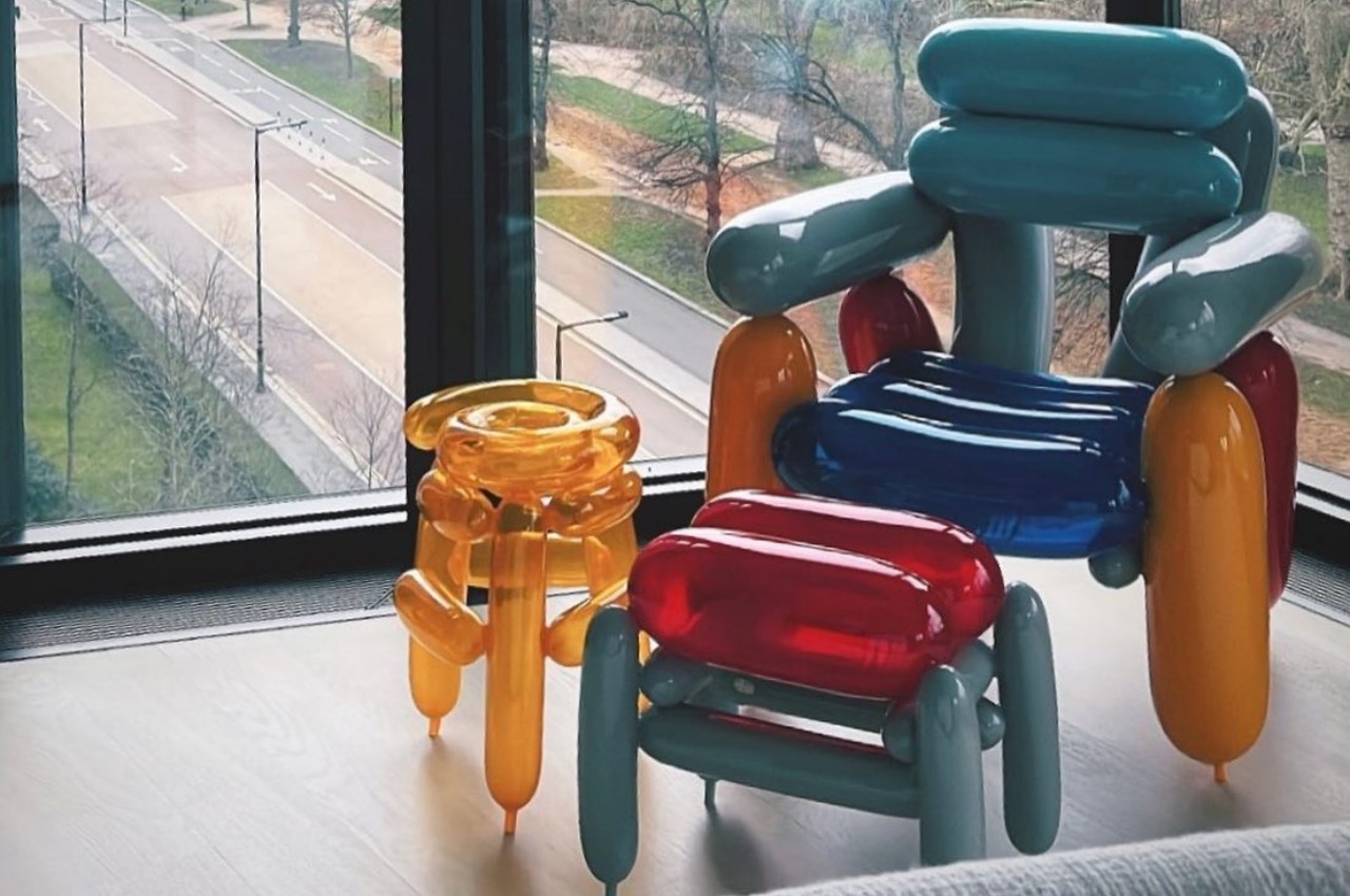 #These delicious candy-like chairs are shockingly made from real balloons