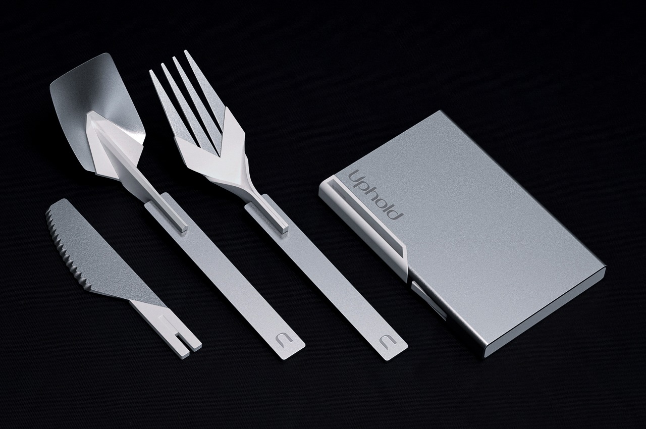 This tiny card-sized travel cutlery kit is both eco-friendly and incredibly classy!