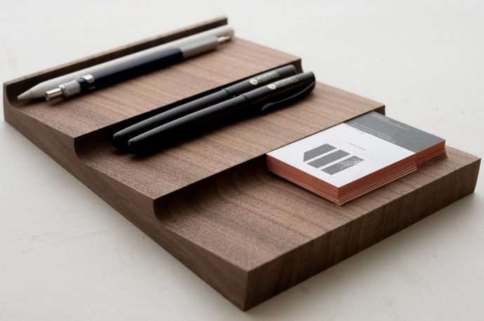Wav is a handsome desk tray that proudly puts your stationery on display