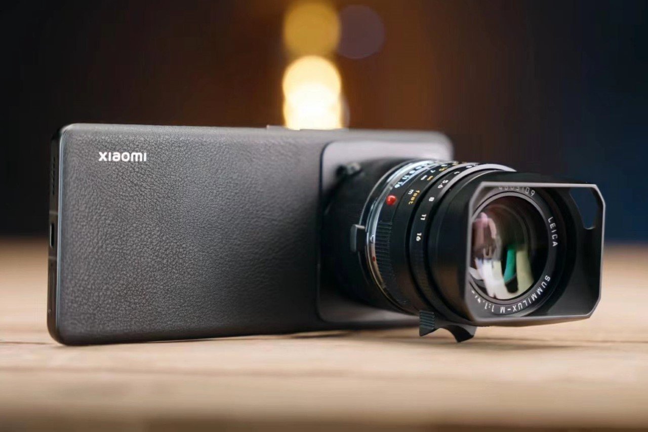Xiaomi lança 12S Ultra com recurso inédito: uma lente Laica acoplável