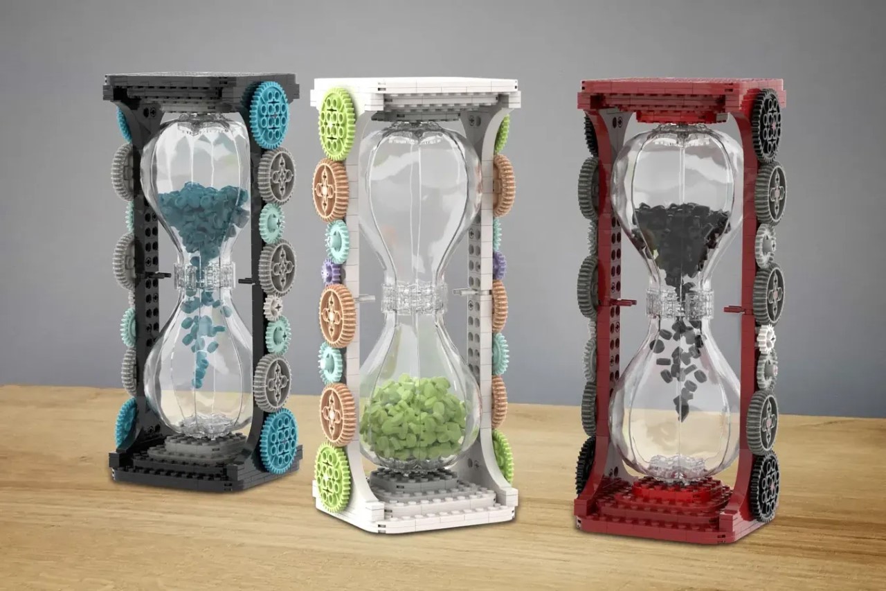 #Oddly satisfying LEGO Hourglass actually counts down the time with tiny brick granules