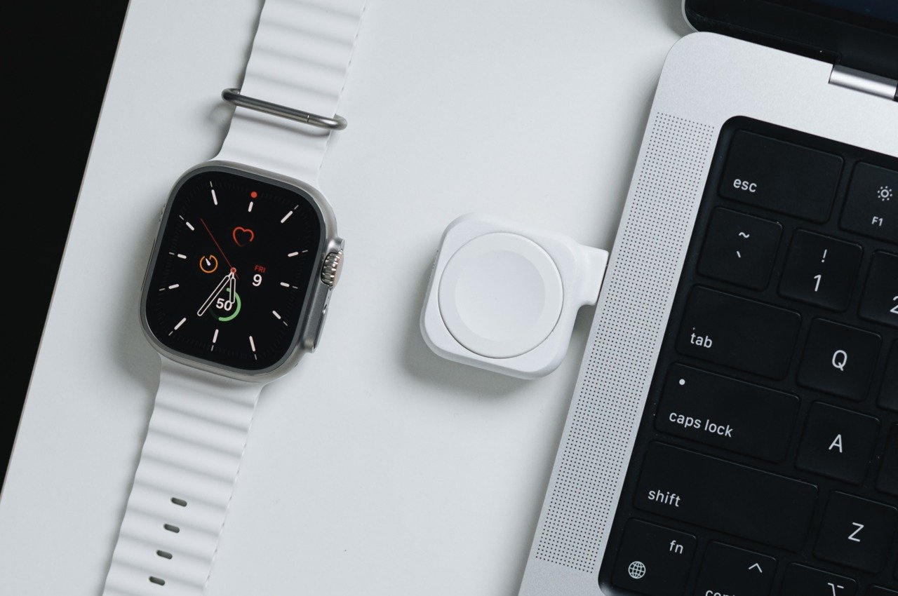 Top 10 Apple Watch Accessories that all smartwatch junkies need to 